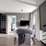 Numa Saga Aparthotel