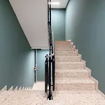 Numa Saga Aparthotel 4*