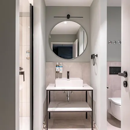 Aparthotel Numa Saga 4*