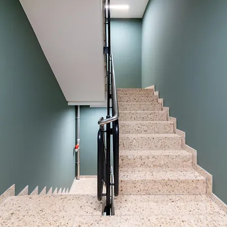 Numa Saga Aparthotel 4*