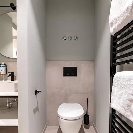 Aparthotel Numa Saga 4*