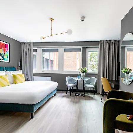 Aparthotel Numa Saga