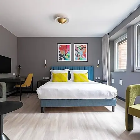 Numa Saga Aparthotel
