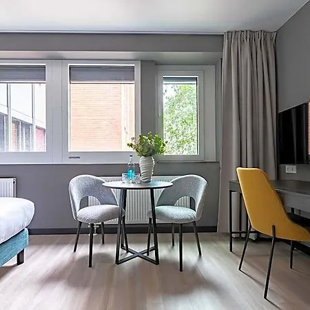 Numa Saga Aparthotel 4*